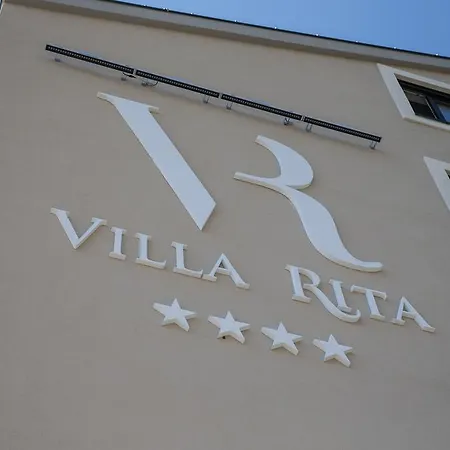 Rita Apartment