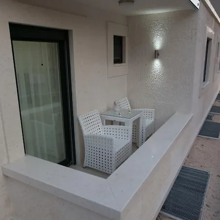 Rita Apartmán Promajna